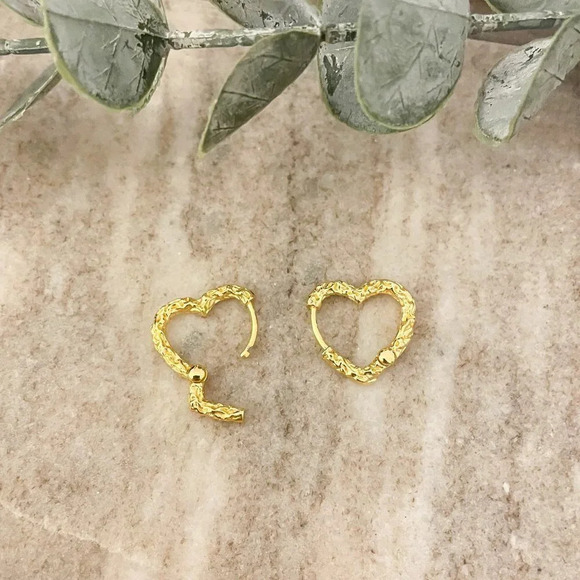 925 Sterling Silver Dainty Heart Huggie Earrings Small Hoop Earrings - Picture 9 of 11